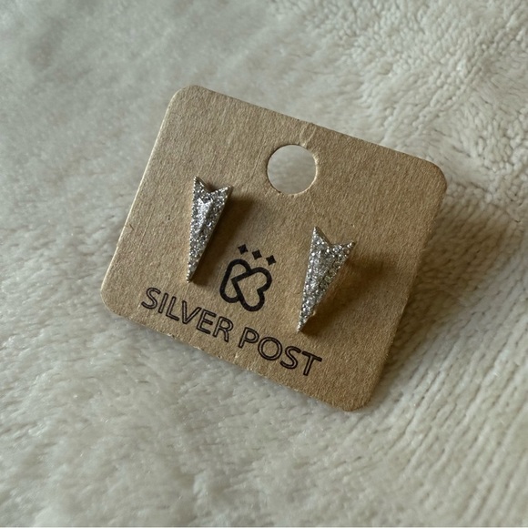 Silver Minimalist Earrings - Picture 2 of 4